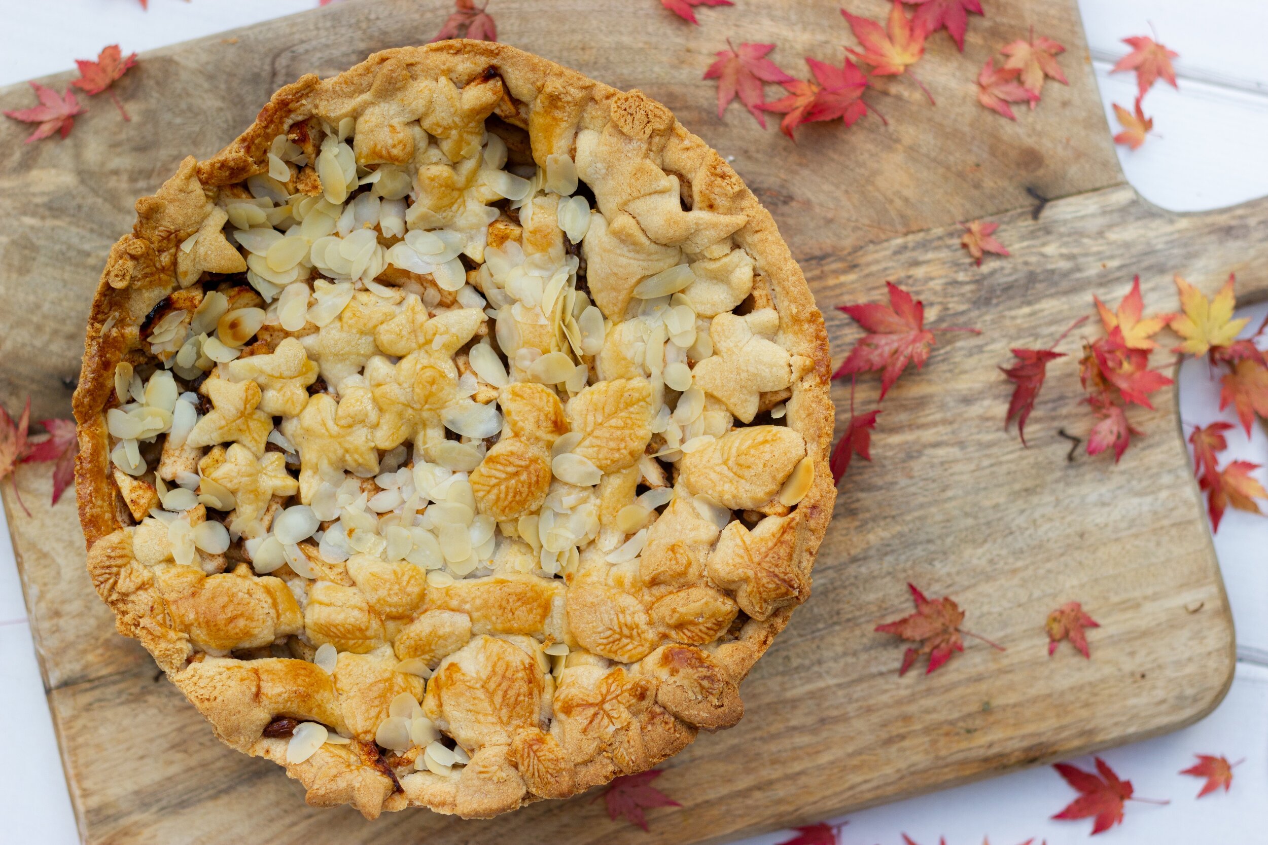 pie with fall designs
